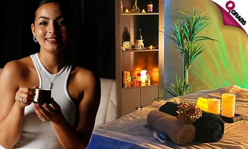 Full Body Hot Oil Massage & Intensive Hair Regeneration Mask in Unique Decor!